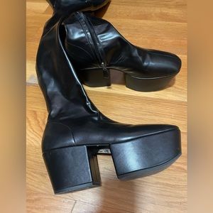 PRADA ITALY RUNWAY CLASSIC SEXY OVER KNEE BLACK LEATHER TALL BOOTS 38.5